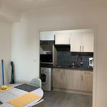 Aubenas : Beau Studio, Proche Du Chateau Eksteriør billede